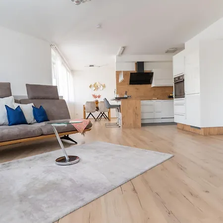 Klagenfurt Zentrum Mit Self Check In Und Tiefgarage Ring41 * Klagenfurt am Woerthersee